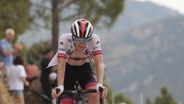 Vuelta: Pogacar trionfa nella nona tappa, Quintana nuovo leader