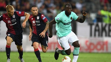 Nessuna sanzione al Cagliari per i cori contro Lukaku