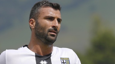 Parma, via Ceravolo: ha firmato per la Cremonese. Rigoni al Vicenza