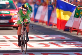 Vuelta, Roglic domina la 10ª tappa: è in maglia rossa