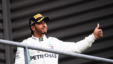F1: Hamilton accetta la sfida di Marquez