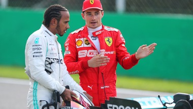 L'accusa di Hamilton: "Rallentare è pericoloso"