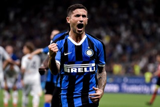 La Spagna esalta Sensi: paragoni ingombranti