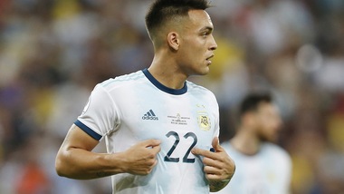 Lautaro Martinez show con l'Argentina, buon Dybala ma senza gol