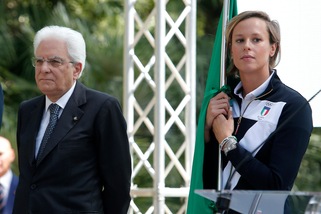 La Pellegrini da Mattarella: "Ci protegga! In Italia lo sport funziona"