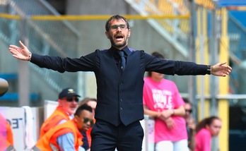 Champions donne, Fiorentina ko contro l'Arsenal per 4-0. Ribery e Boateng in tribuna