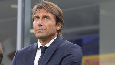 Conte bordata a Sarri: "Stia tranquillo, ora sta dalla parte forte"