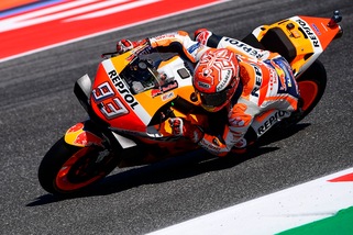 Gp San Marino: Marquez davanti a tutti nel warm-up, Rossi è 10°