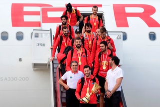L'arrivo a Madrid della Spagna campione del mondo