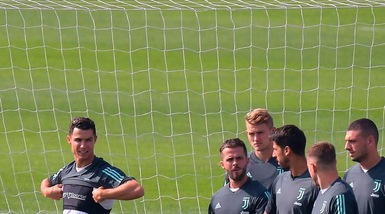 Juve, ok Pjanic: ha partecipato alla rifinitura