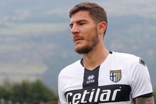 Parma, seduta in gruppo per Dermaku e Barillà