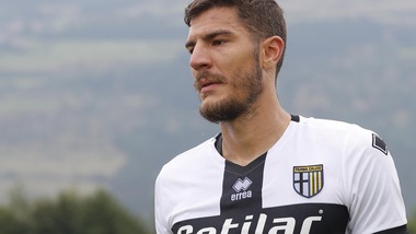 Parma, seduta in gruppo per Dermaku e Barillà