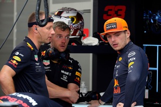 Verstappen: "Passi in avanti ma attenzione a Hamilton"