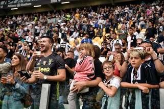 Juve, col Verona ultras in curva ma senza striscioni