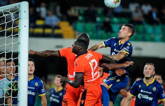 Il Verona spaventa l'Udinese, ma al Bentegodi è 0-0