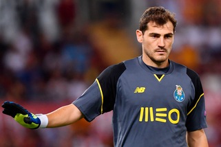 Casillas non molla: "Voglio tornare, deciderò a marzo"