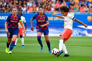 Sara Gama sfiora il colpaccio. La Juve Women saluta la Champions tra gli applausi