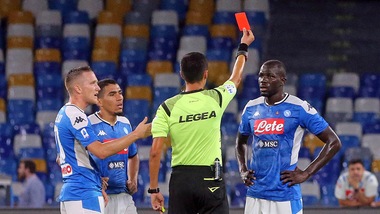 Napoli, due giornate di stop a Koulibaly: salta Brescia e Torino