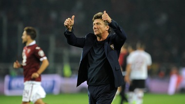 Torino, Mazzari: "Sofferto nel primo tempo, ora testa a Parma"