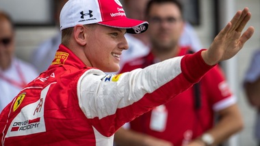 Mick Schumacher: "Mio padre resterà sempre il più grande"