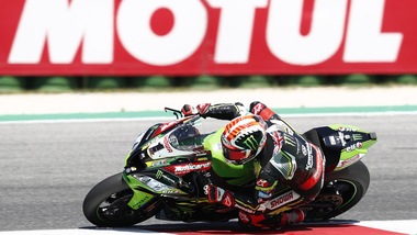 SuperBike: a Magny Course Superpole per Rea