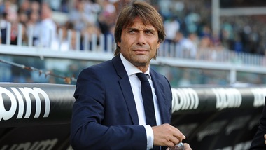 Conte: "Juve? Da anni vince a mani basse. Pensiamo al Barcellona"