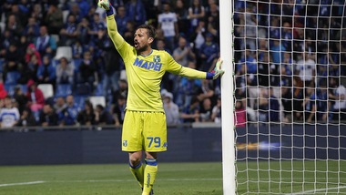 Sassuolo, Pegolo: frattura al dito, intervento ok