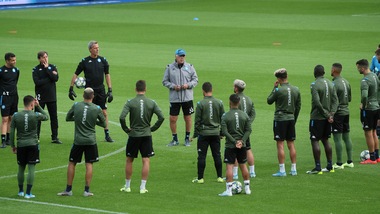 Napoli, Ancelotti carica la squadra per la Champions League