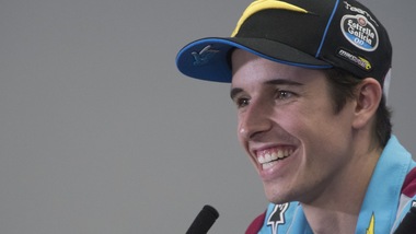 Moto2, Thailandia: Marquez in pole, Marini è quarto