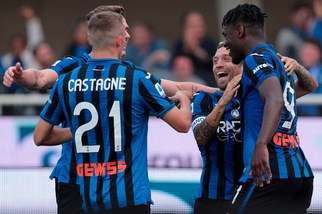 L'Atalanta vola, pareggi per Roma e Lazio con Cagliari e Bologna