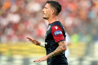 Cagliari, gli esami a Pisacane escludono lesioni