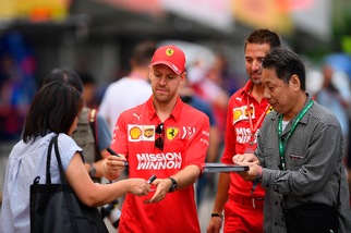 Vettel: "Tutto chiarito, ora guardiamo avanti"