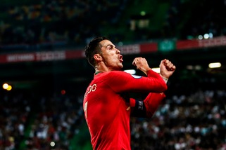 Cristiano Ronaldo, pallonetto mozzafiato! Quota 700 vicinissima