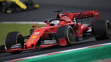 F1, Giappone: Ferrari show! Vettel in pole, Leclerc secondo