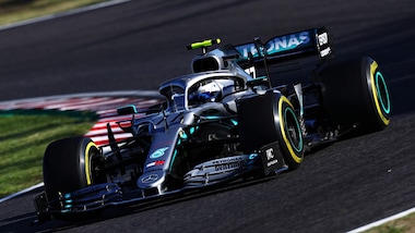 F1 Giappone: Vettel sbaglia, è secondo dietro Bottas. Leclerc settimo