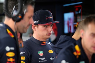 Verstappen: "Leclerc merita la penalità"