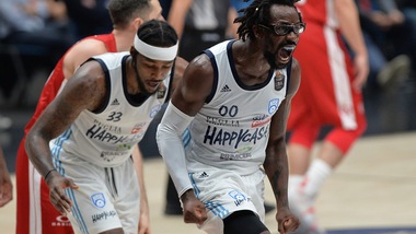 Serie A, colpaccio di Brindisi a Milano. Venezia ritrova il sorriso, cade la capolista Sassari