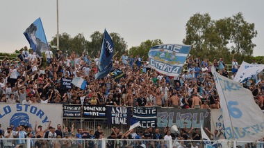 Pescara, liquidato su Twitter un "tifoso" razzista