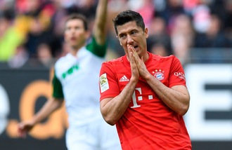 Bundesliga, il Bayern fa 2-2 con l'Augusta di Lichtsteiner e Khedira jr