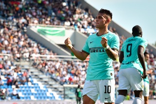 Mundo Deportivo: "Lautaro nell'orbita del Barça, ma l'Inter è pronta a blindarlo"