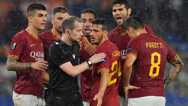 Roma beffata in Europa League: 1-1 con il Borussia Moenchengladbach
