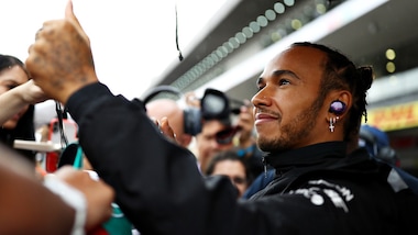 Hamilton con i guantoni: sfida sul ring a Julio Chavez