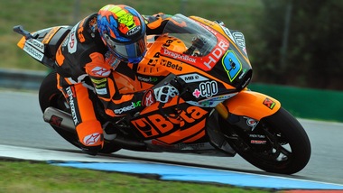 Moto2: Navarro in pole in Australia, Marini terzo dopo le qualifiche