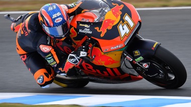 Moto2: Binder vince in Australia, Luthi riapre la lotta per il titolo