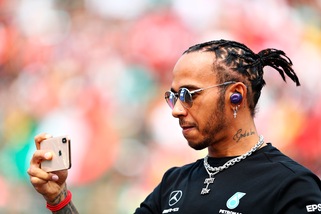 Gp Messico, Hamilton: "Tenere dietro le Ferrari non è stato semplice"