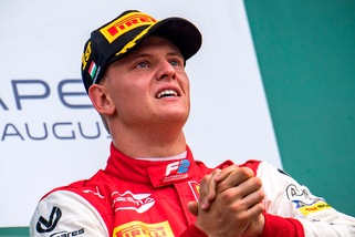Mick Schumacher: "Tra me e Vettel c'è un grande feeling"