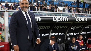 Lecce, Liverani: "Espulsione? Da mancato fallo a doppio giallo ce ne passa"