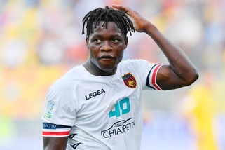 Cosenza, distorsione al ginocchio per l'ex Torino Kone