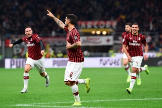 Suso decide Milan-Spal con una punizione magistrale