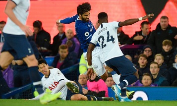 Everton, intervento perfettamente riuscito per André Gomes